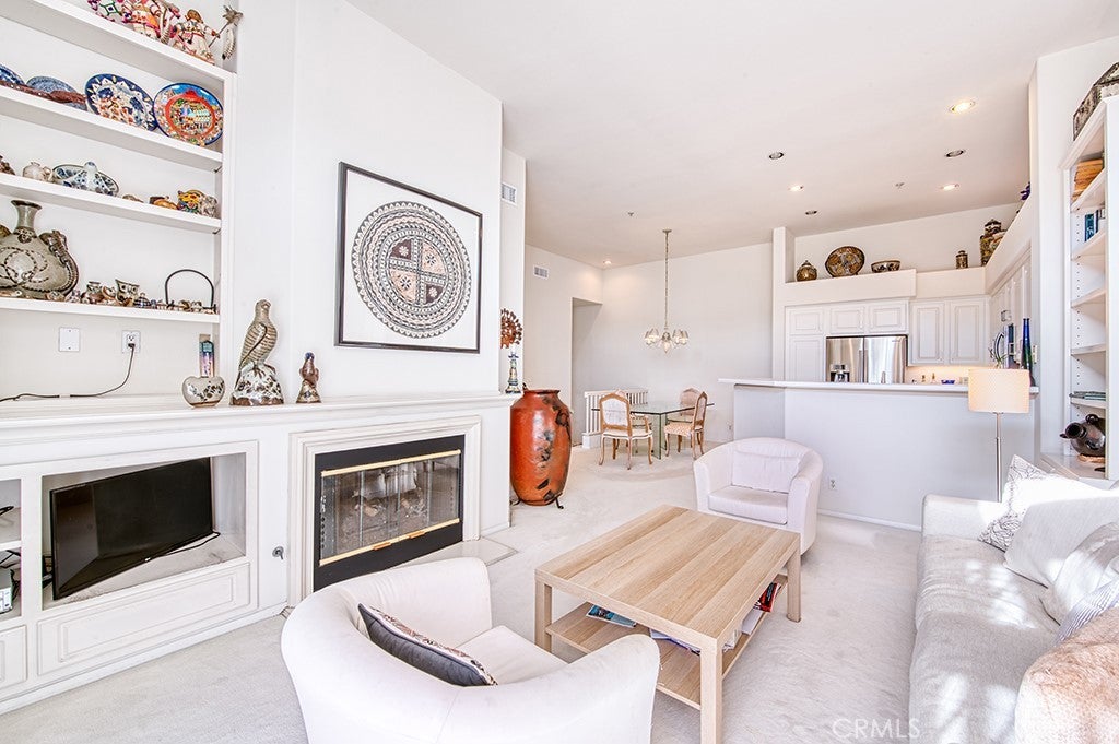 Photo of Listing #OC26027594