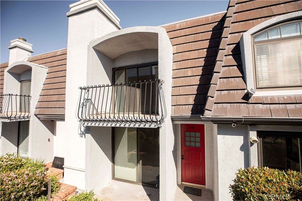 8125 Redlands Street 109, Playa Del Rey