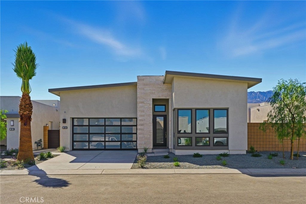 Photo of Listing #OC26035919