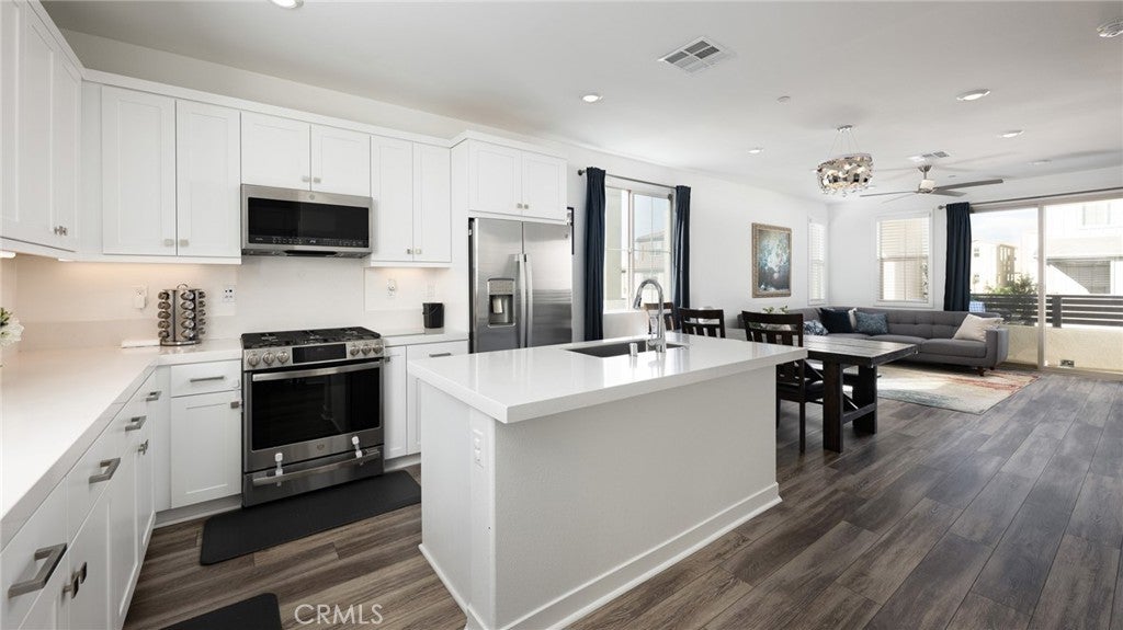 Photo of Listing #OC26035584