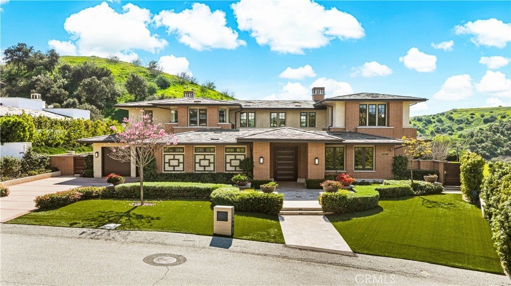 Photo of Listing #TR26035989