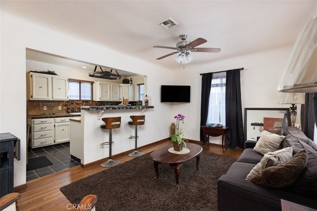 5851 Premiere Avenue, Lakewood