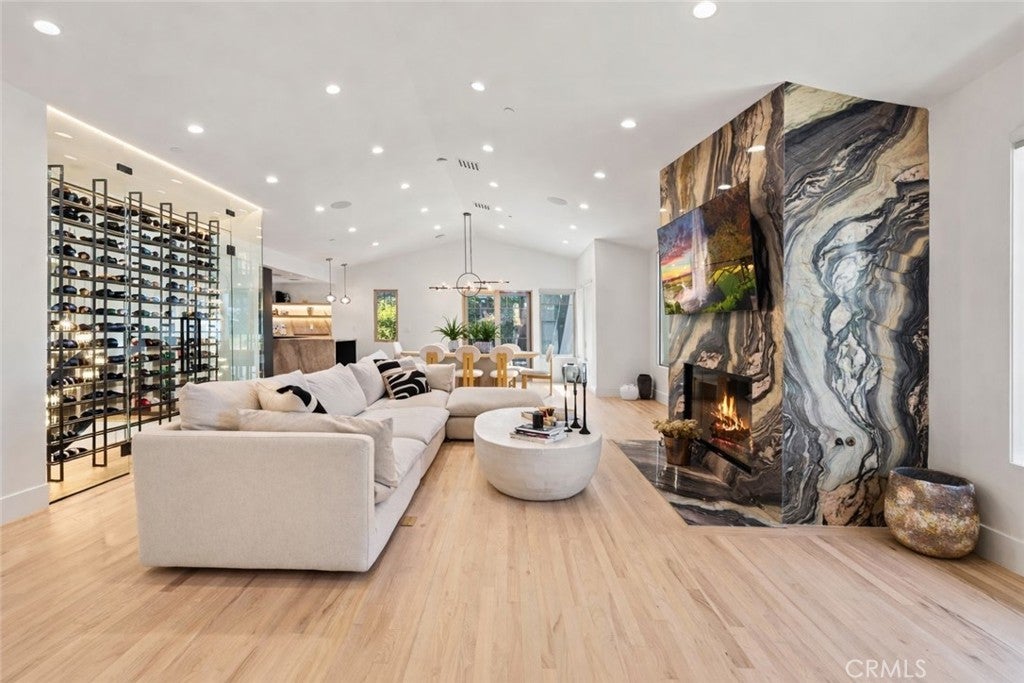 Photo of Listing #GD26035640