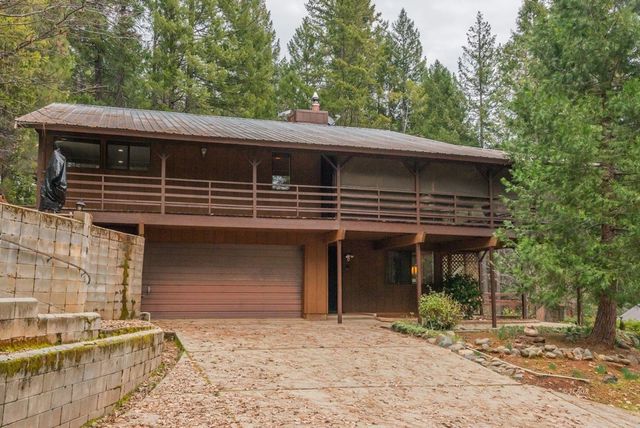 410 Lake Forest Dr., Trinity Center