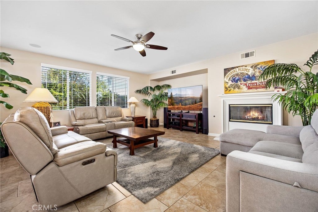 Photo of Listing #ND26029237