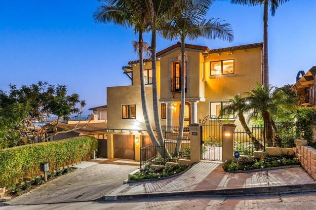 3235 Harbor View Dr, San Diego