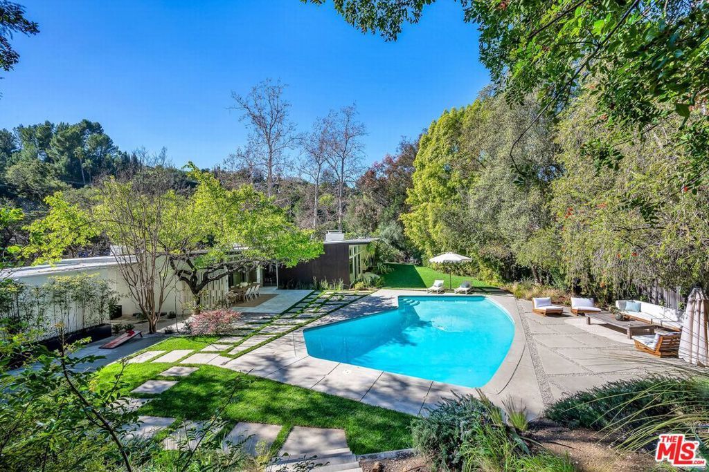 Photo of Listing #26646853