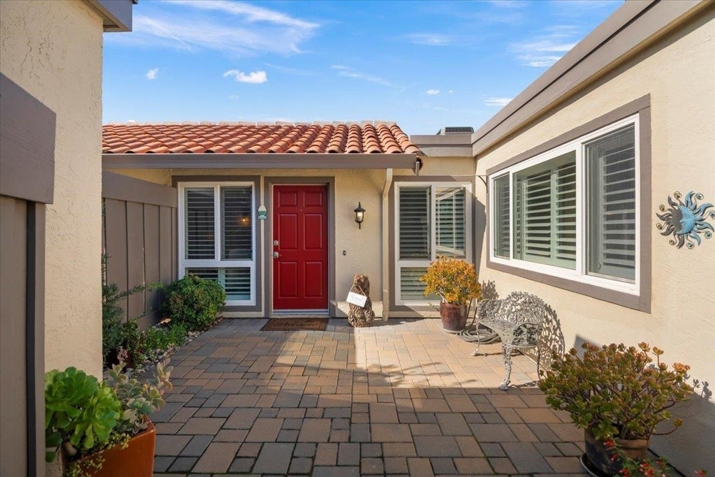 Photo of Listing #41124340