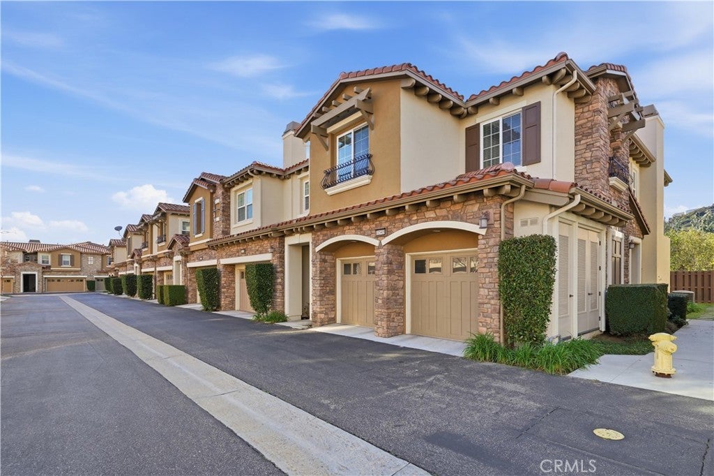 11549 Verona, Chatsworth