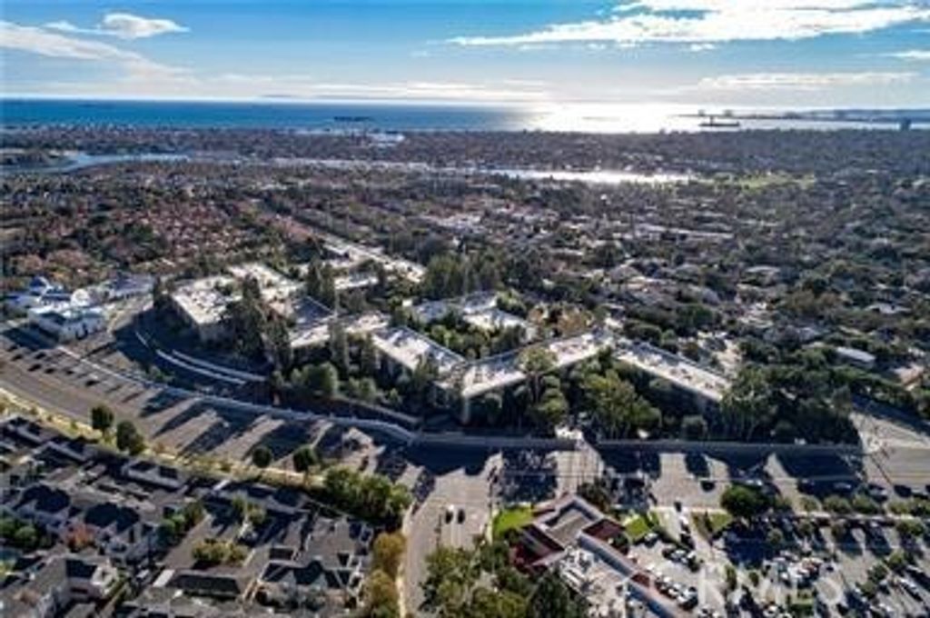 424 N Bellflower # 101, Long Beach