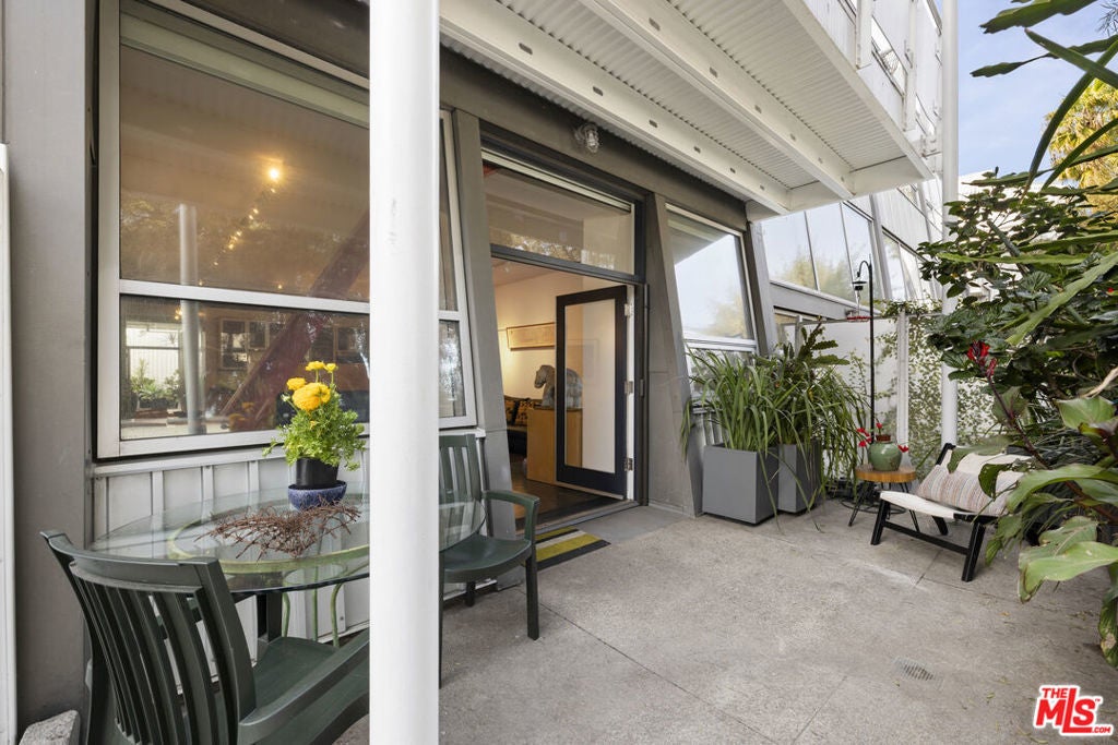 Photo of Listing #26652785