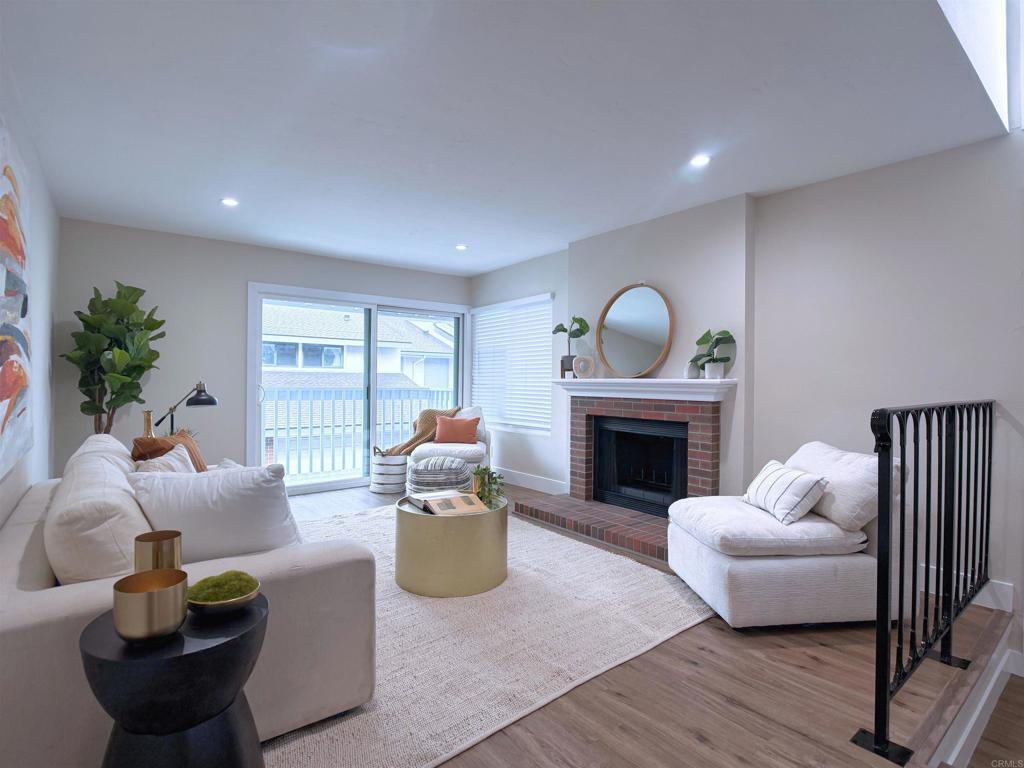 Photo of Listing #PTP2601280