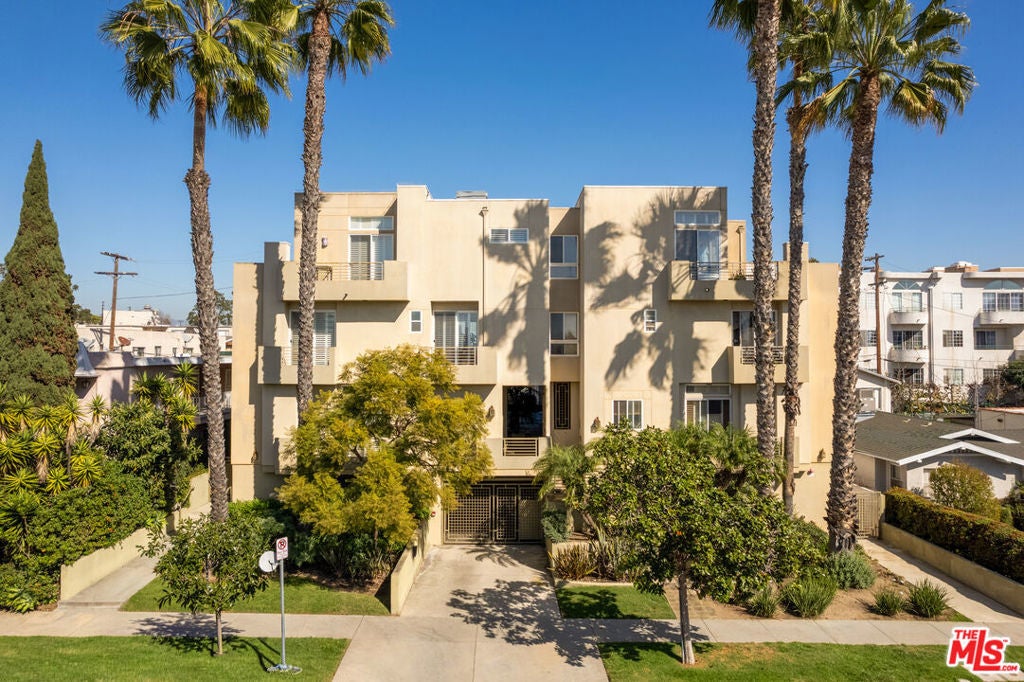 Photo of Listing #26651945