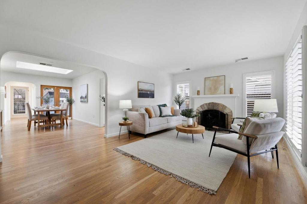 Photo of Listing #ML82035102