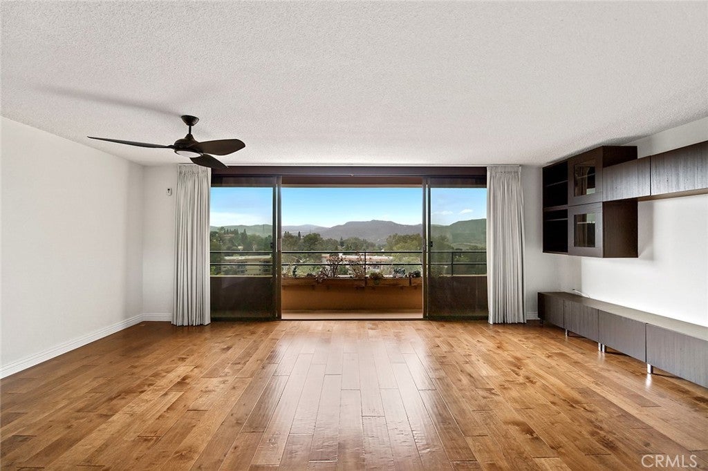 Photo of Listing #OC26036625