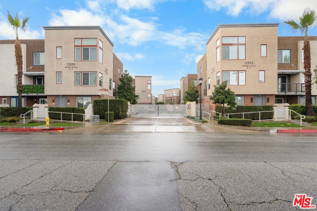 Photo of Listing #26653413