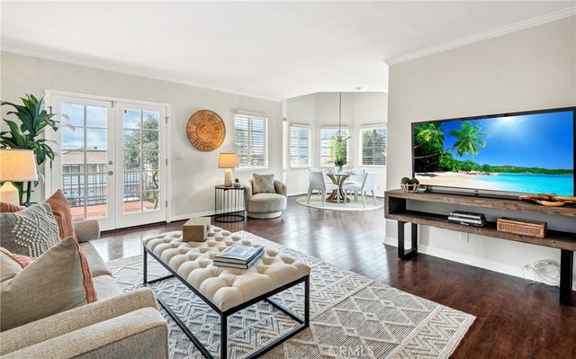 506 N Helberta Avenue 1, Redondo Beach.