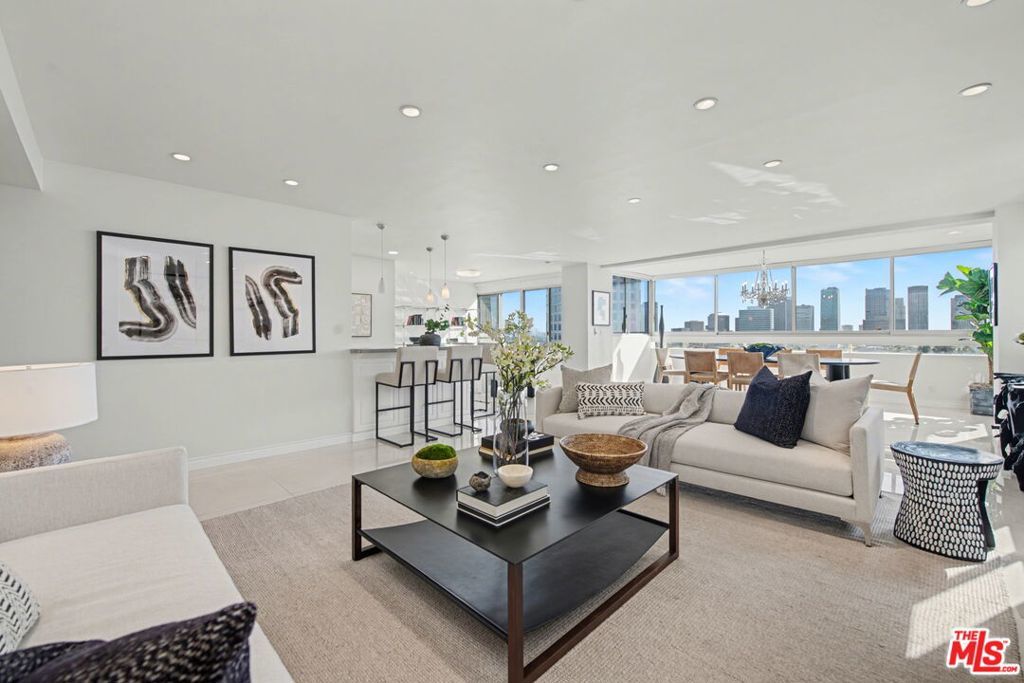 Photo of Listing #26651037