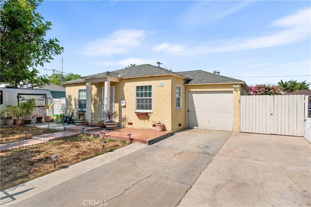 Photo of Listing #OC26036220