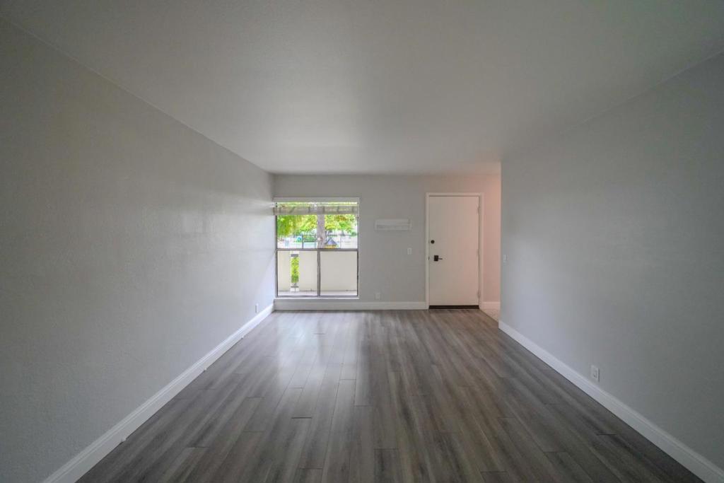 500 Glenwood Circle 125, Monterey