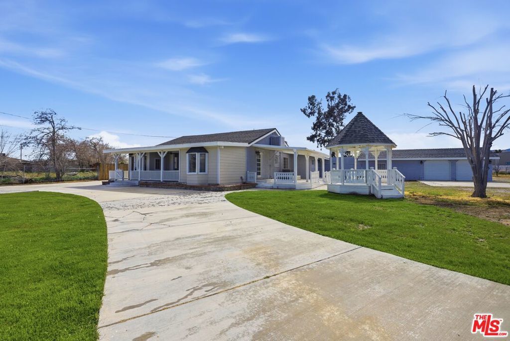 Photo of Listing #26653847