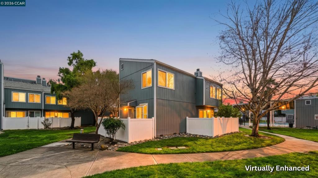 1213 1213 Camino Corto, Rohnert Park