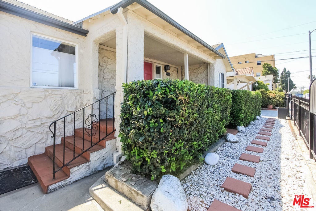 Photo of Listing #26646201