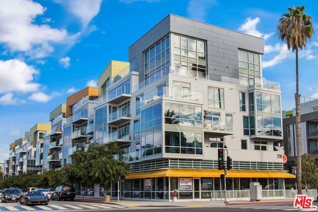 1705 Ocean # 412, Santa Monica