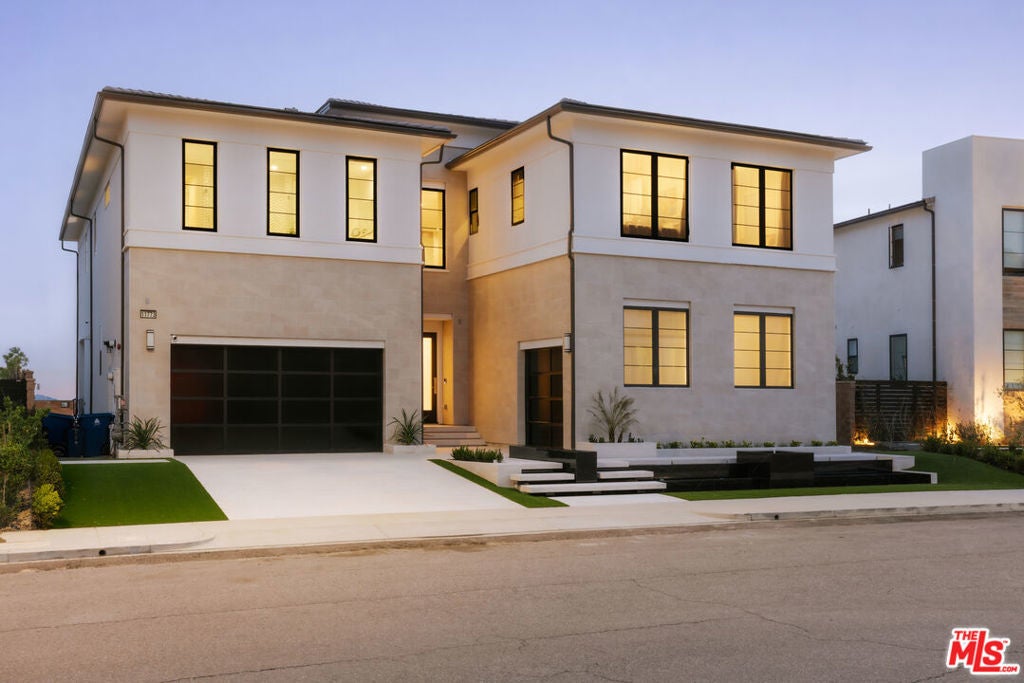 Photo of Listing #26653991