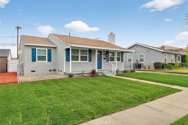 4392 Elm, Long Beach