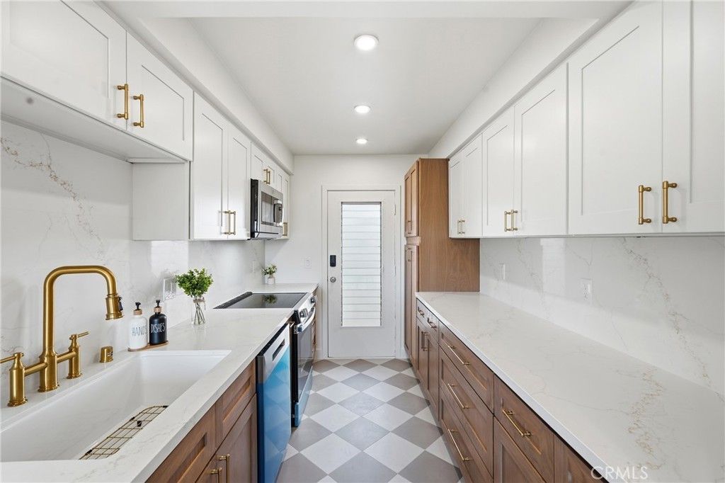 5630 Ravenspur # 209, Rancho Palos Verdes