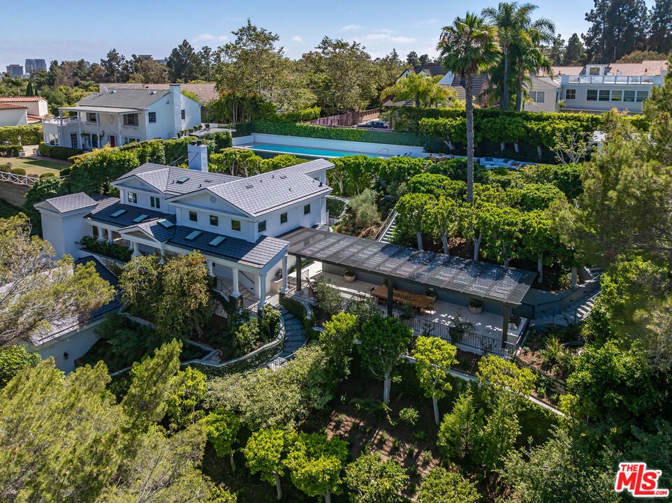 Photo of Listing #26654197