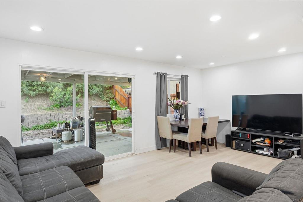 Photo of Listing #PTP2601331