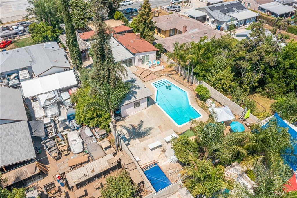 Photo of Listing #IV26037643