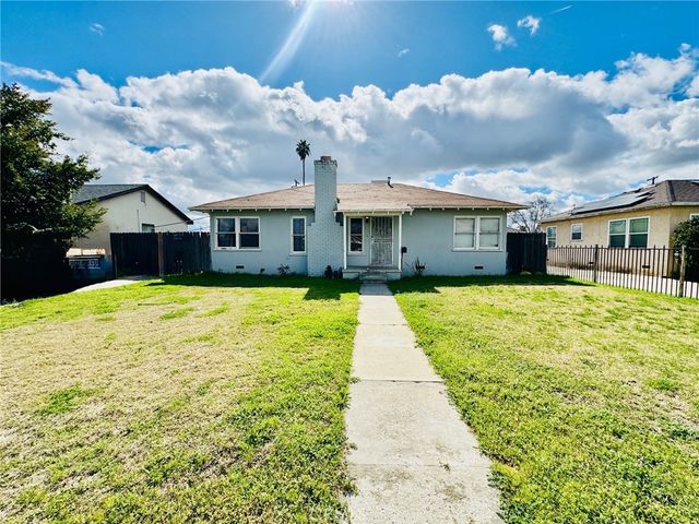 1807 Shamrock, Bakersfield