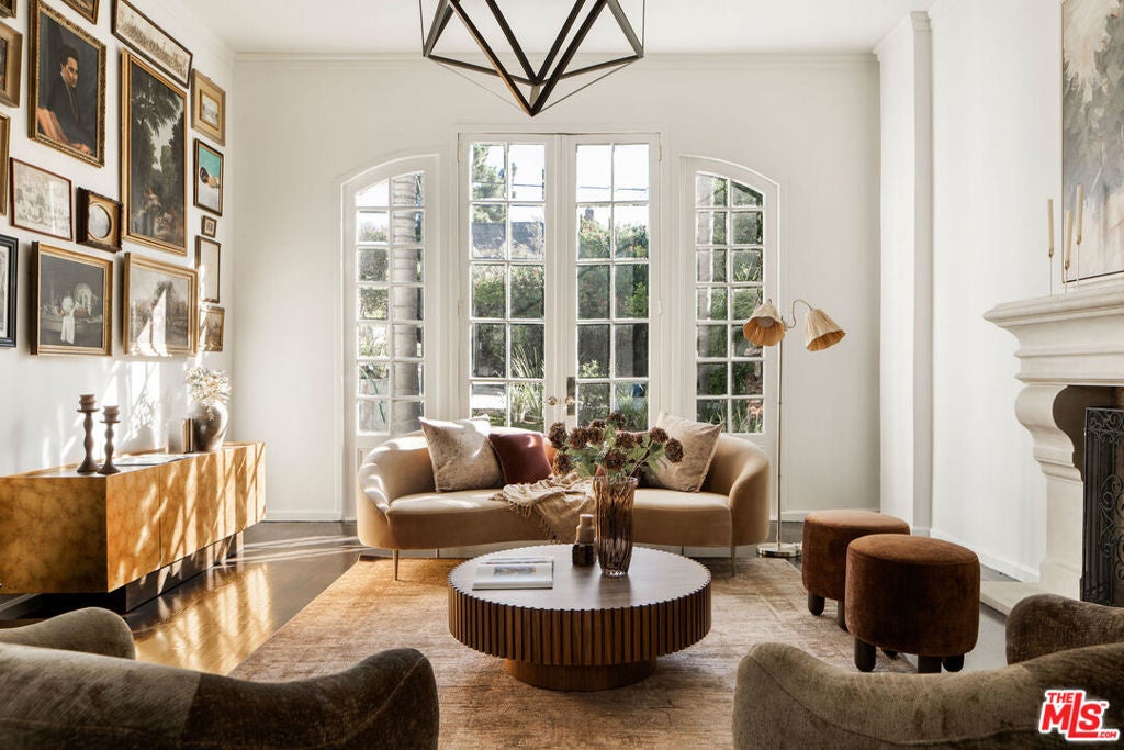 Photo of Listing #26654095