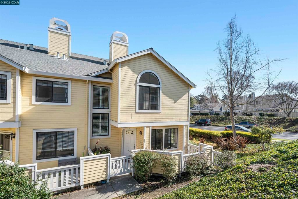 1001 Devonwood, Hercules