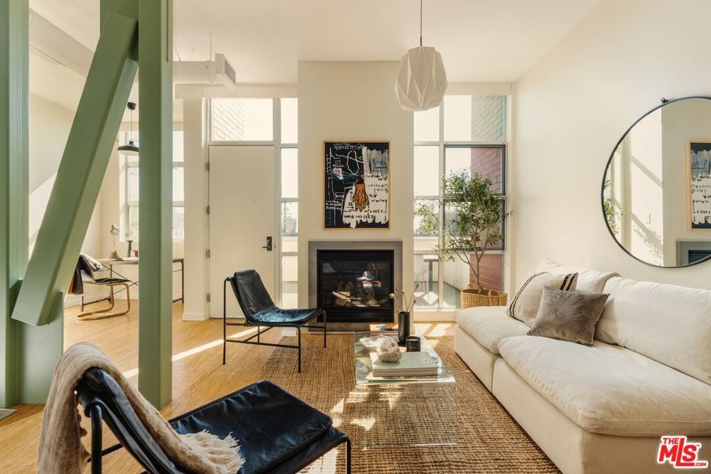 1912 Broadway 207, Santa Monica