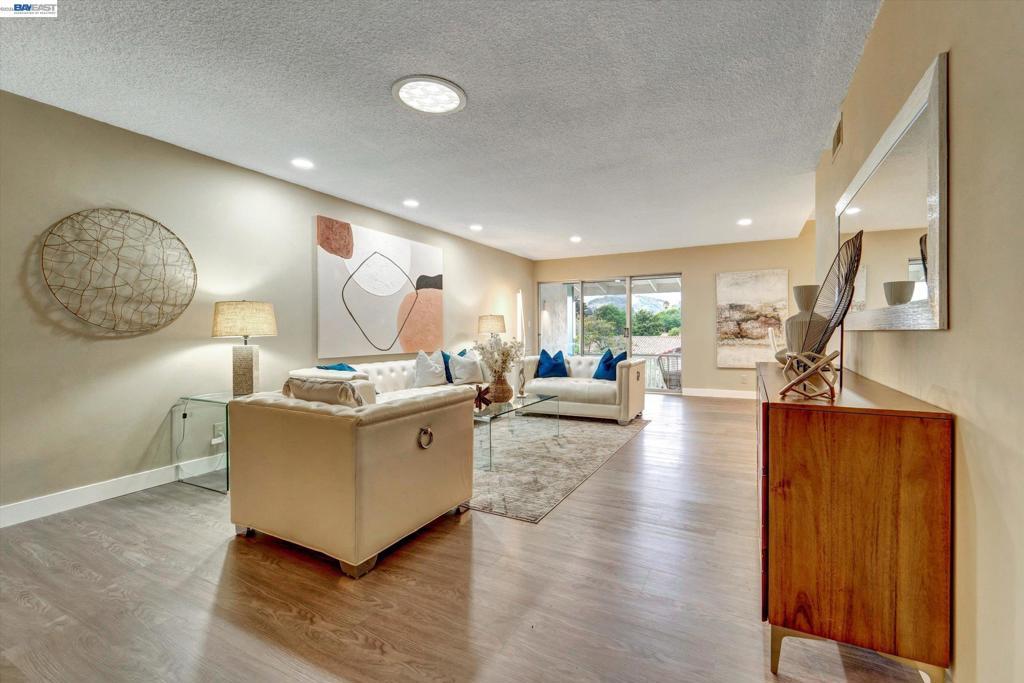 2767 Miradero Drive C, Santa Barbara