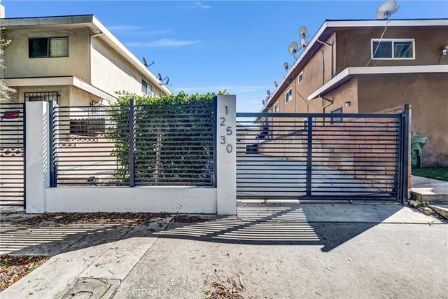 12530 Birch, Hawthorne.