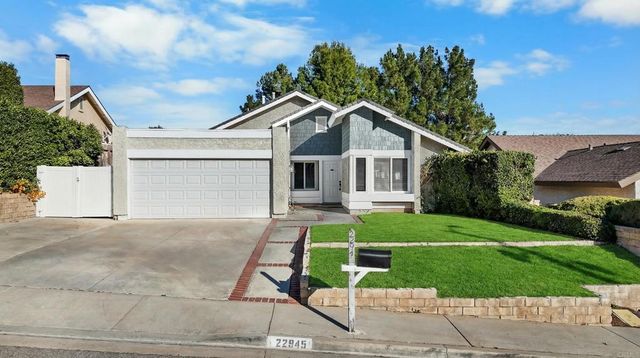 22945 Magnolia Glen Drive, Valencia