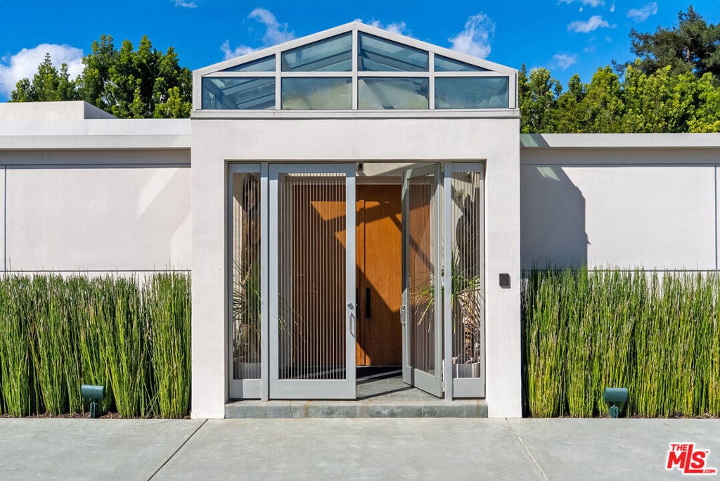 Photo of Listing #26653553