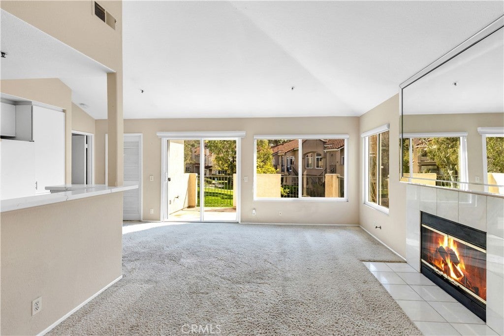 Photo of Listing #OC26035807