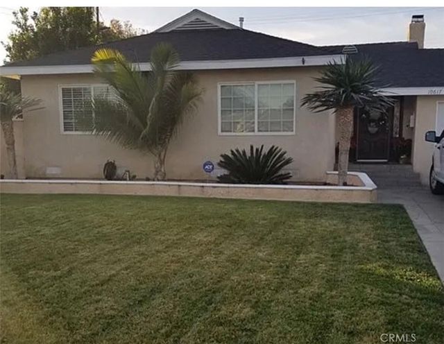 10617 Dolan Avenue, Downey