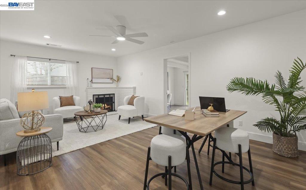 Photo of Listing #41124683