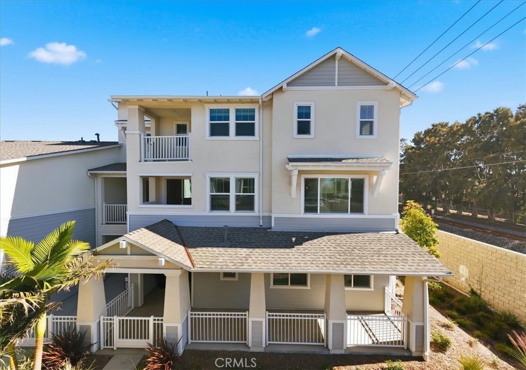 Photo of Listing #IV26038488