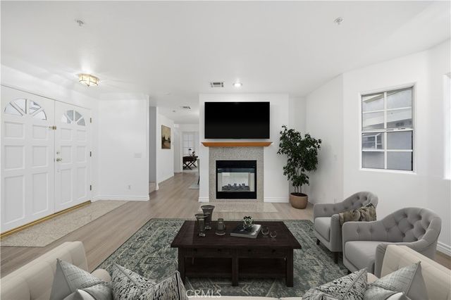 1230 Elm # G, San Gabriel