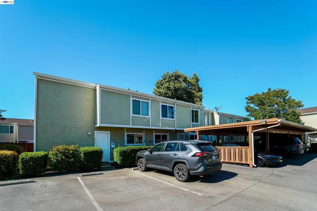 Photo of Listing #41124698