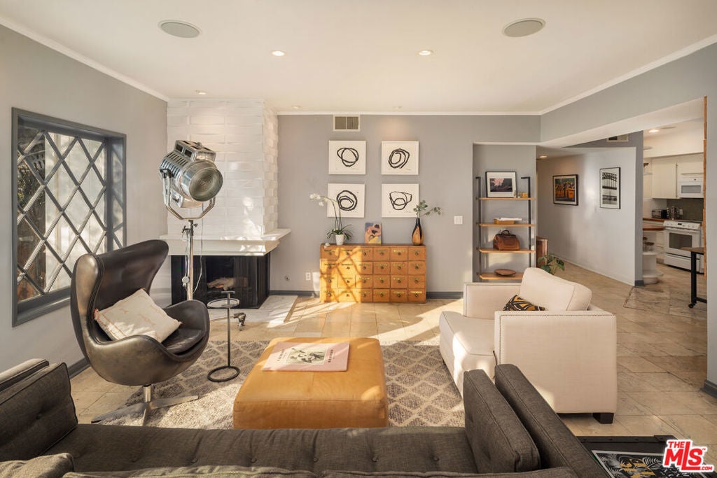 Photo of Listing #26654931