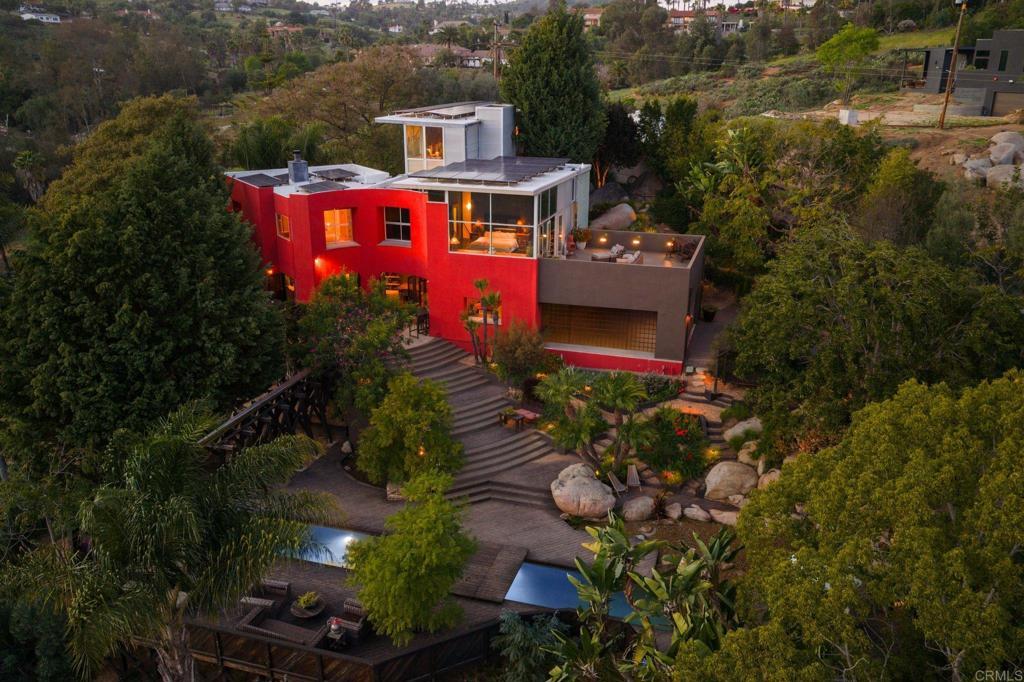 Photo of Listing #PTP2601371